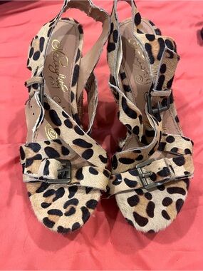 naughty monkey Leopard-Print Slingback Wedges in Tan and Black
